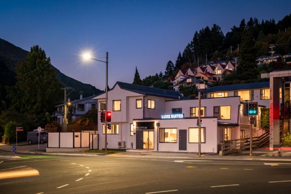 Modern Queenstown apartments